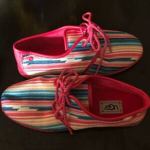 Ugg multicolored fabric . Heart Kai Serape .